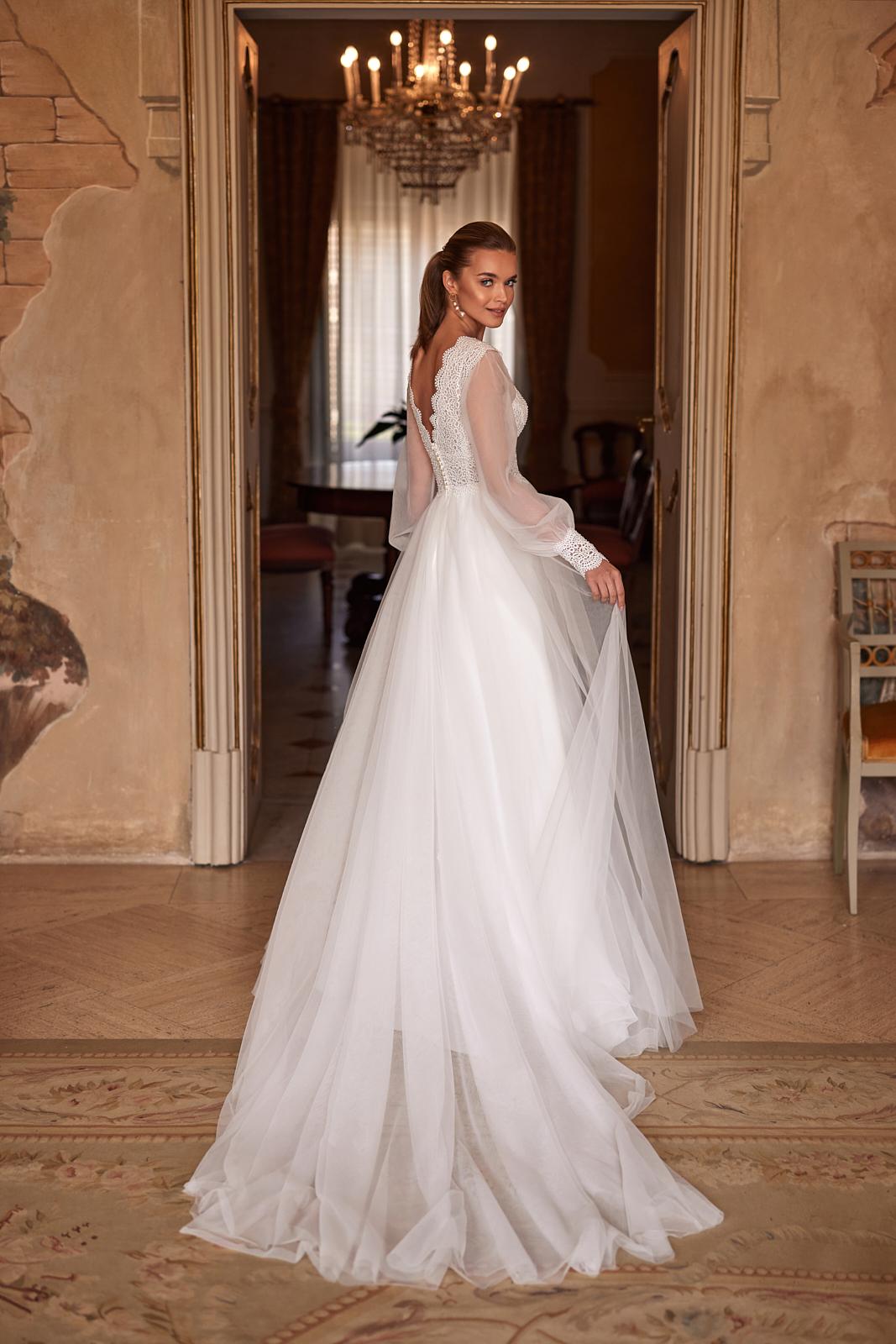 Eleni dama couture 3 "Dein Traum-Brautkleid für den schönsten Tag im Leben"