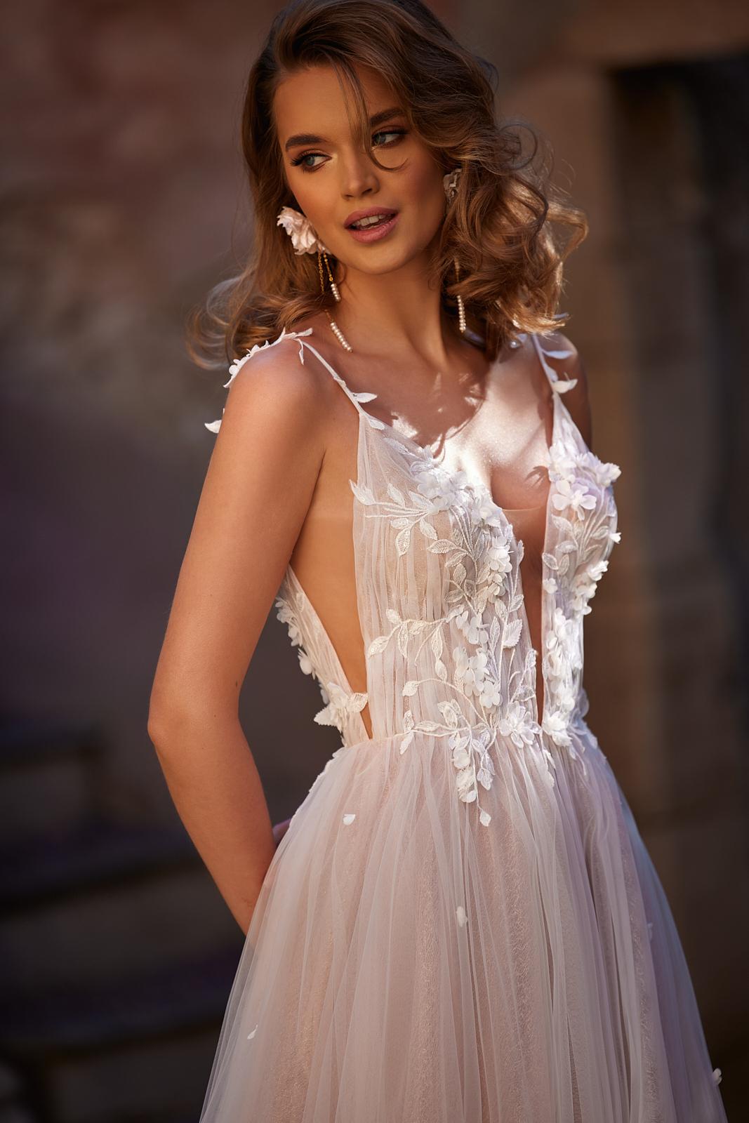 Sava dama couture 7 "Dein Traum-Brautkleid für den schönsten Tag im Leben"
