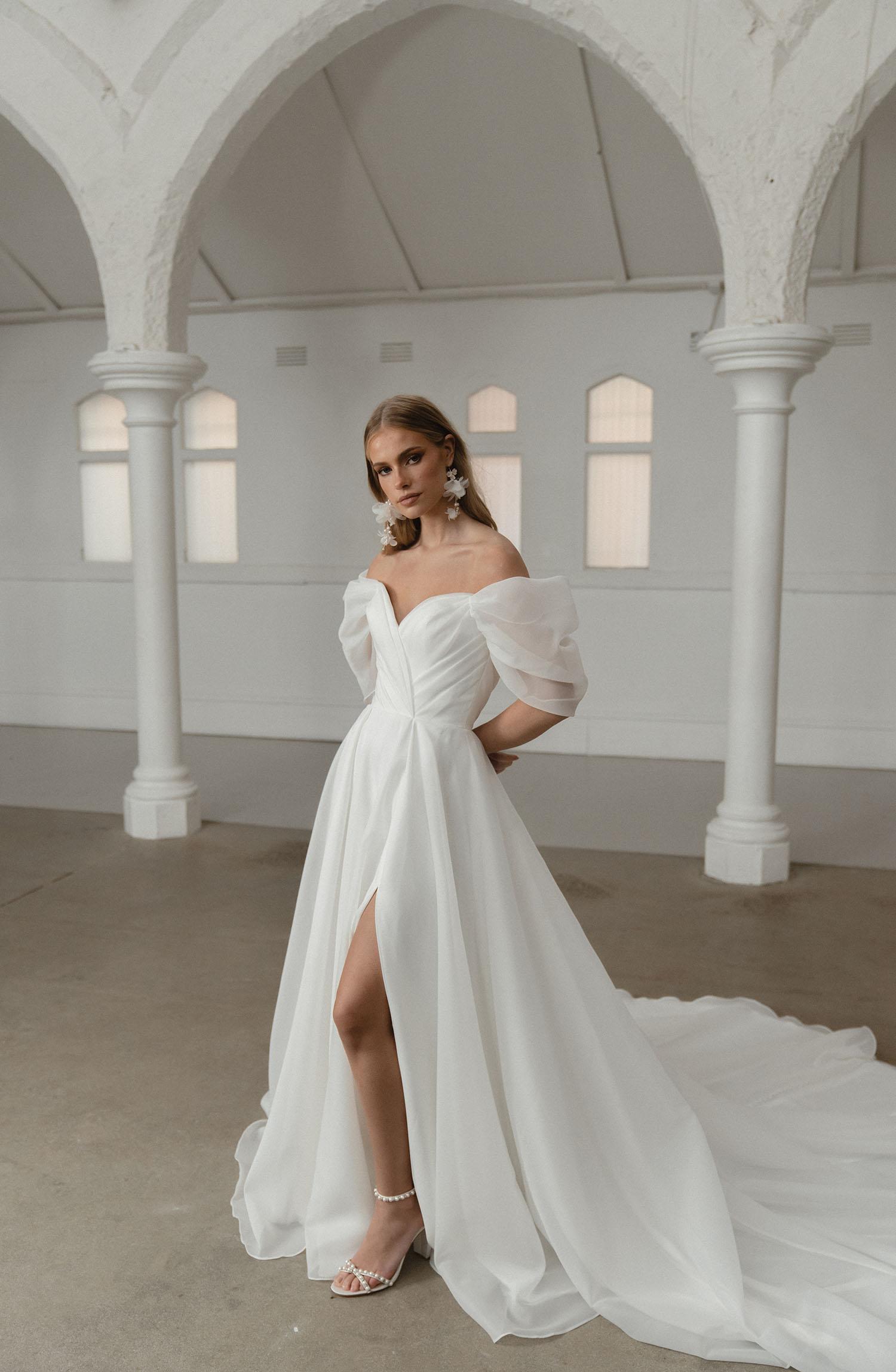 SEVILLE ML24011 1 "Dein Traum-Brautkleid für den schönsten Tag im Leben"
